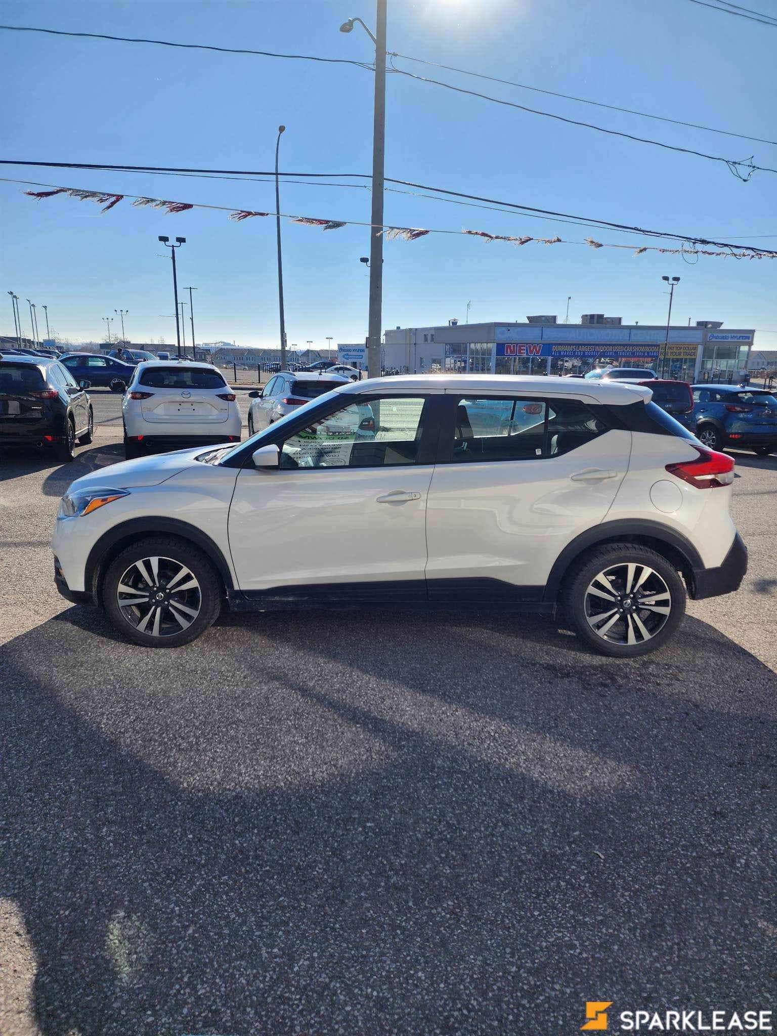 2020 Nissan  Kicks  SV FWD 