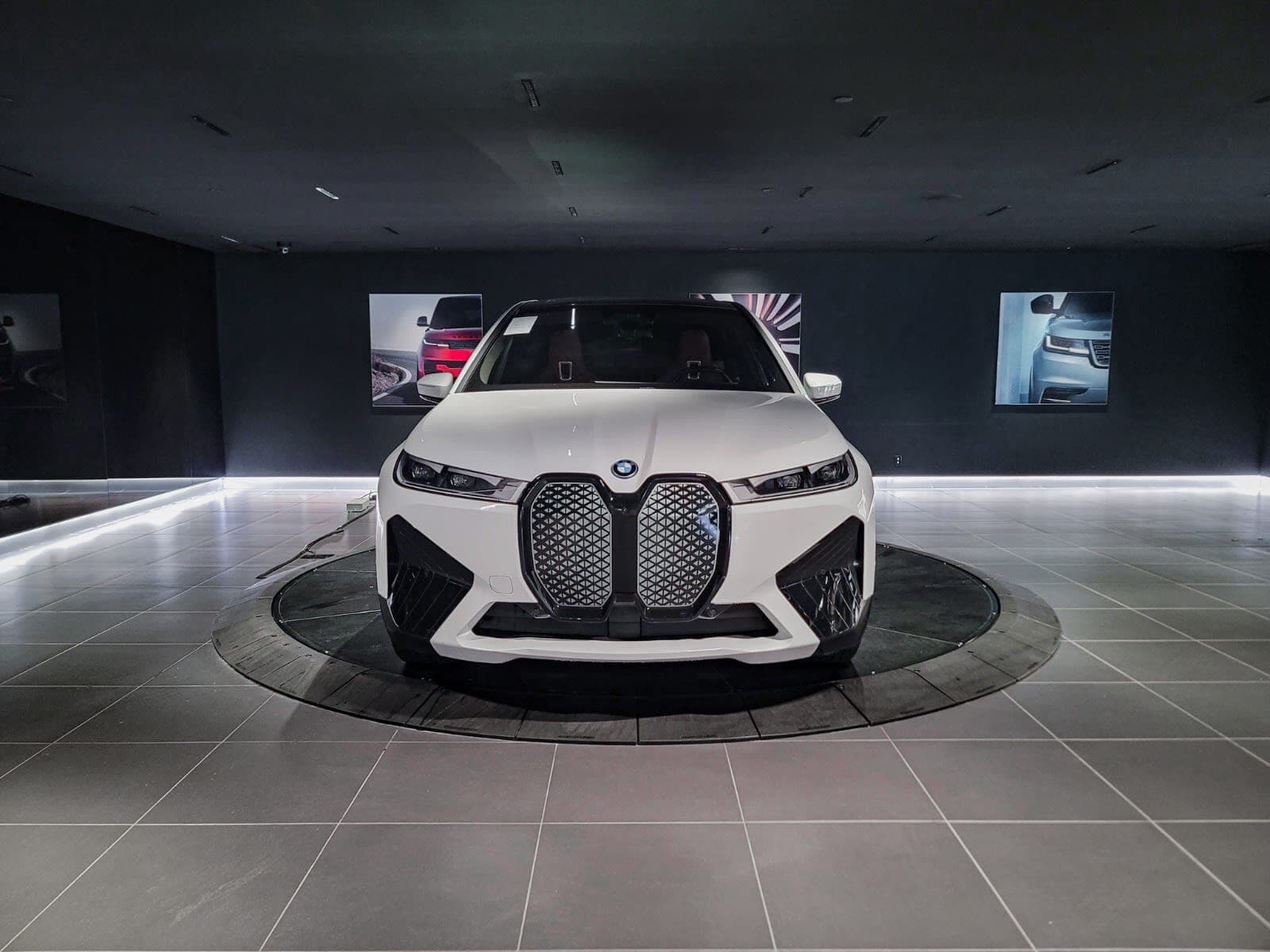 2022 BMW iX xDrive50