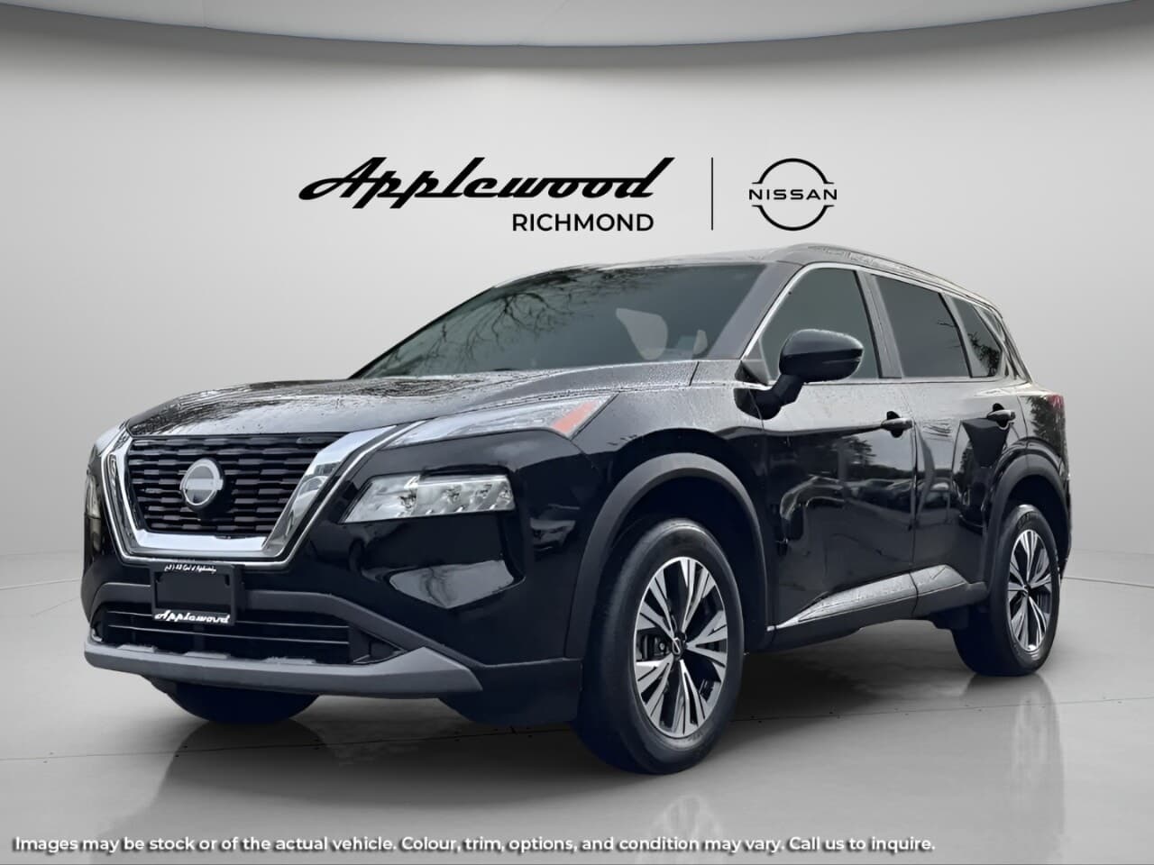 2023 Nissan Rogue SV Moonroof