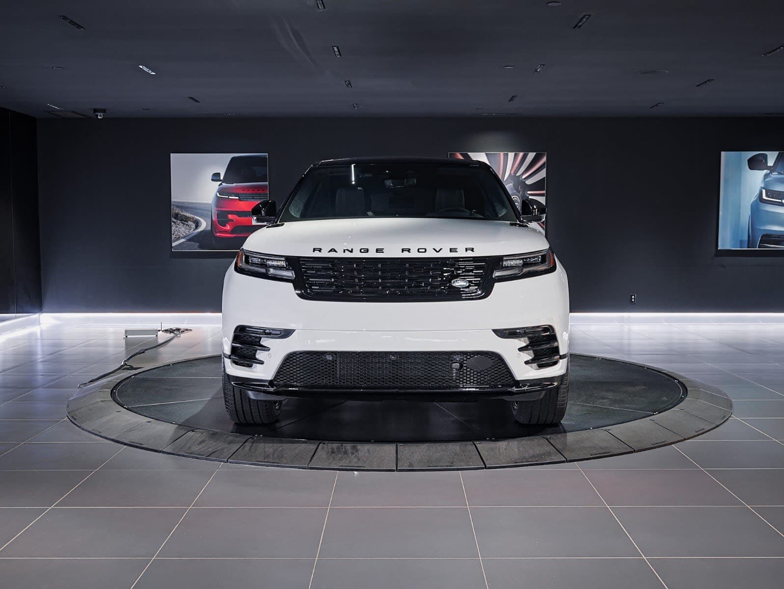 2026 Land Rover Range Rover Velar Autobiography