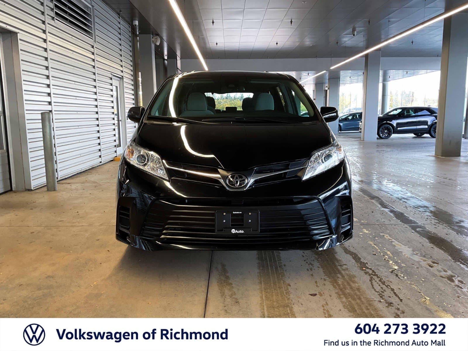 2020 Toyota Sienna LE