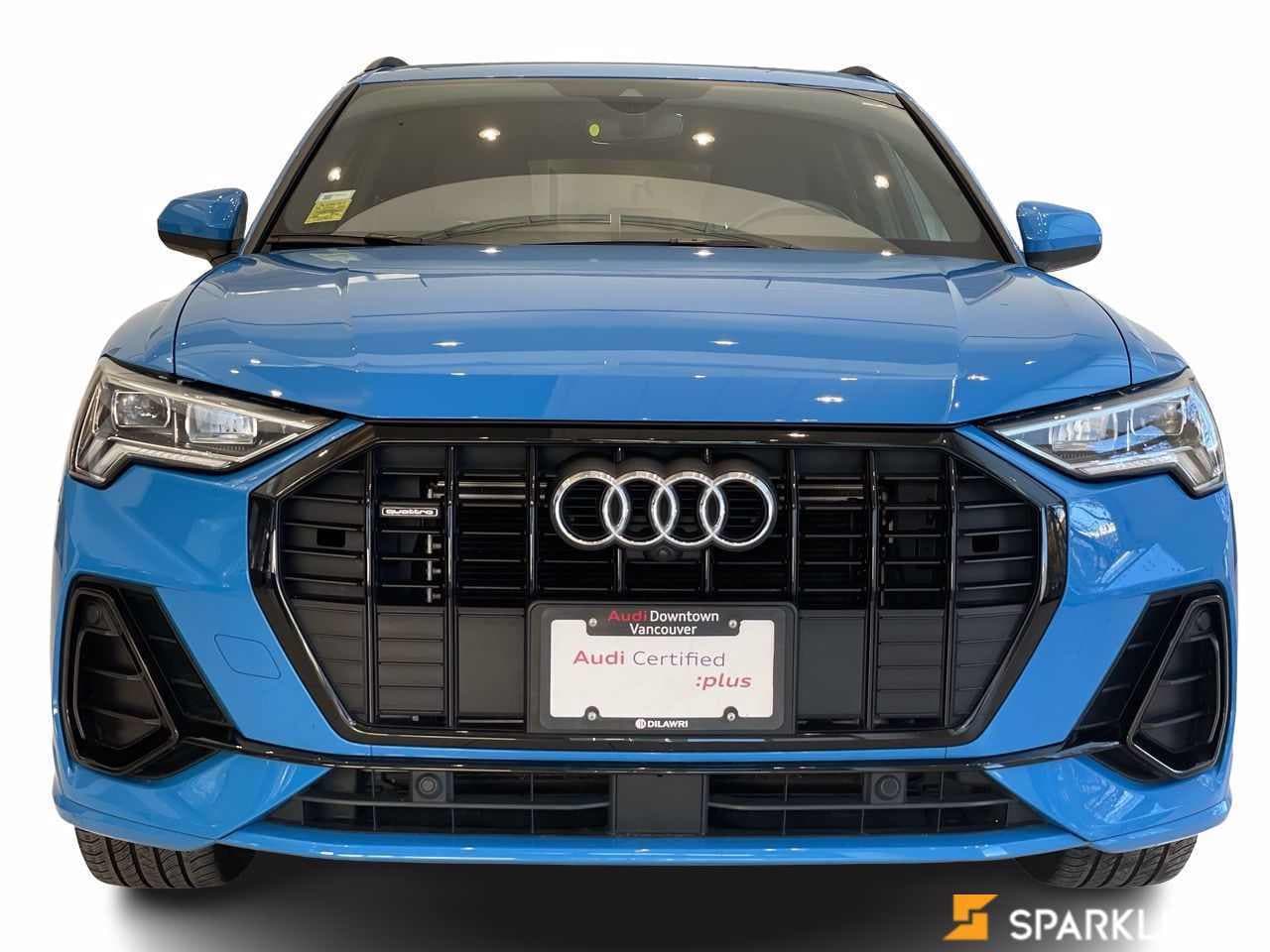 2020 Audi  Q3  Technik 45 TFSI quattro 