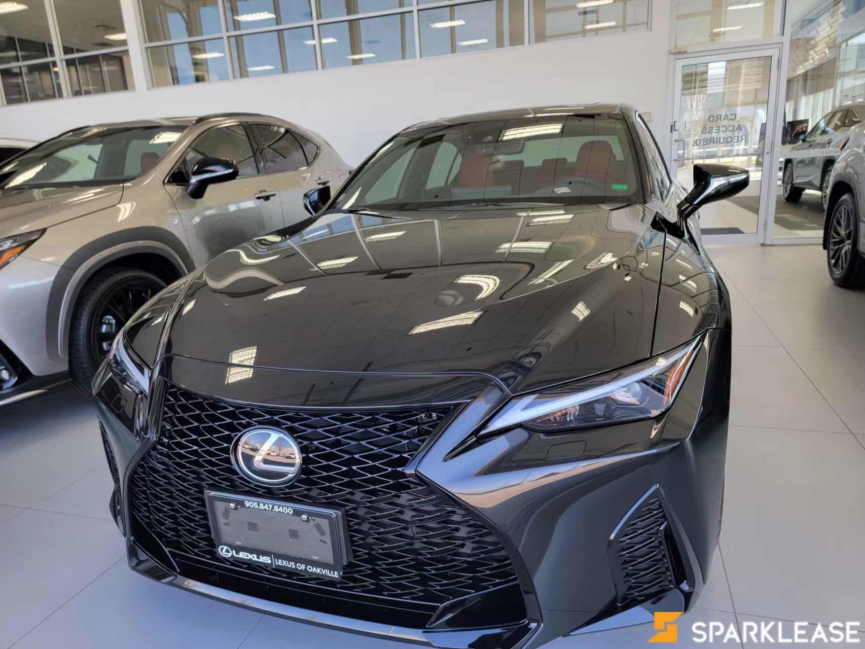 2023 Lexus  IS 300 F-Sport Series 1 在途