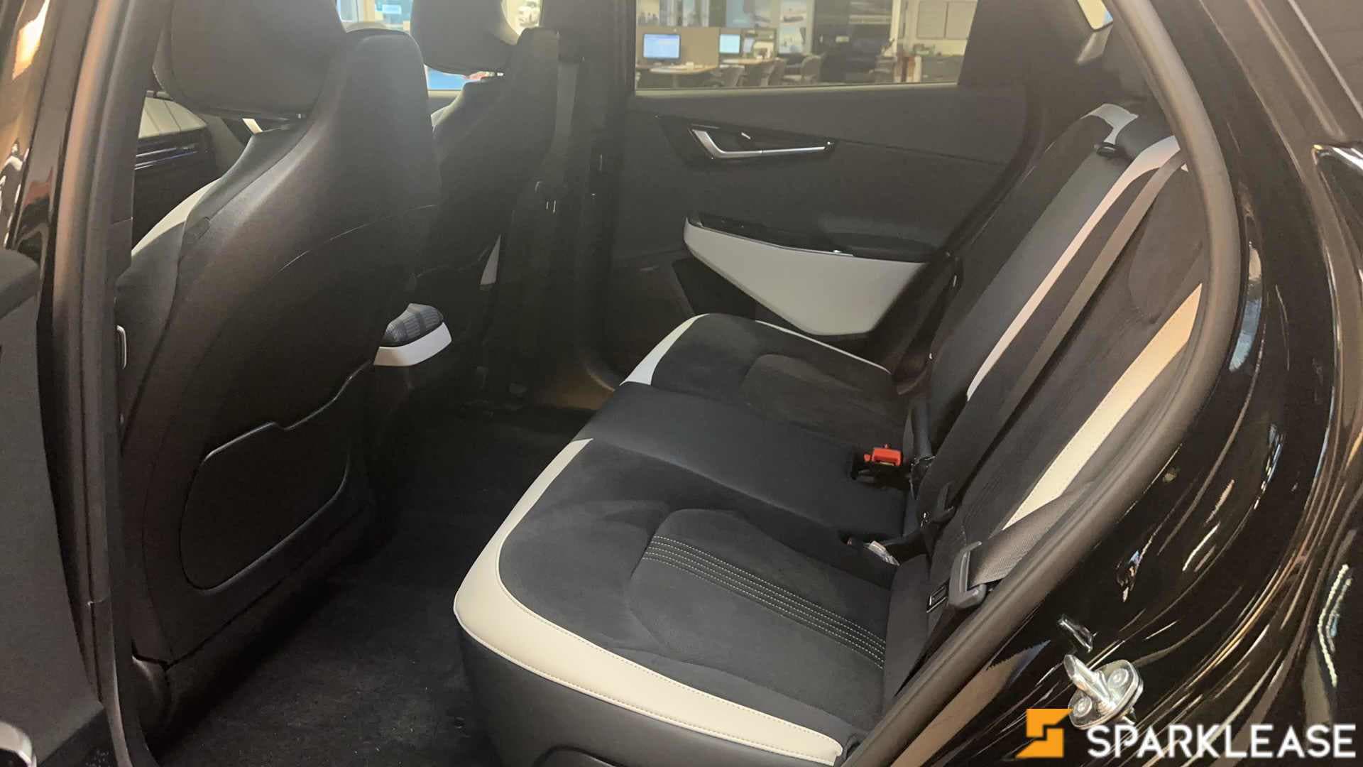 2024 Kia EV6 Land w/GT-Line Pkg 2 AWD