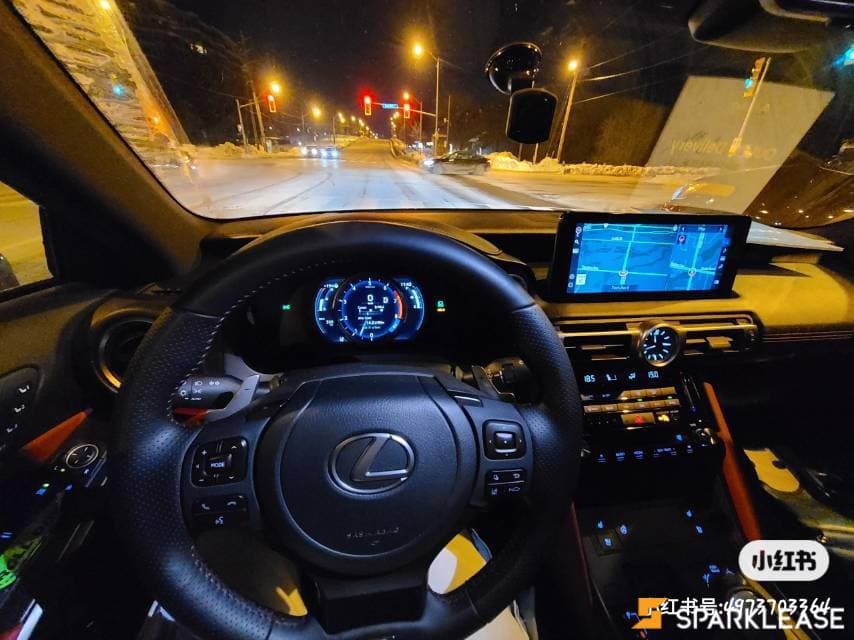 2022 Lexus IS