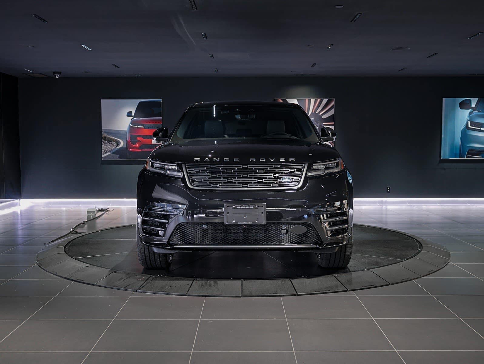 2026 Land Rover Range Rover Velar Belgravia Edition