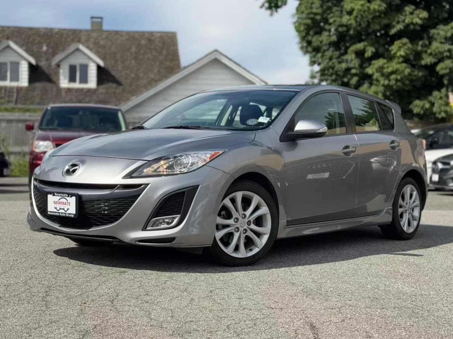 2010 Mazda Mazda3 Sport 2.5 GT. LOCAL BC VEHICLE. LOW MILEAGE.