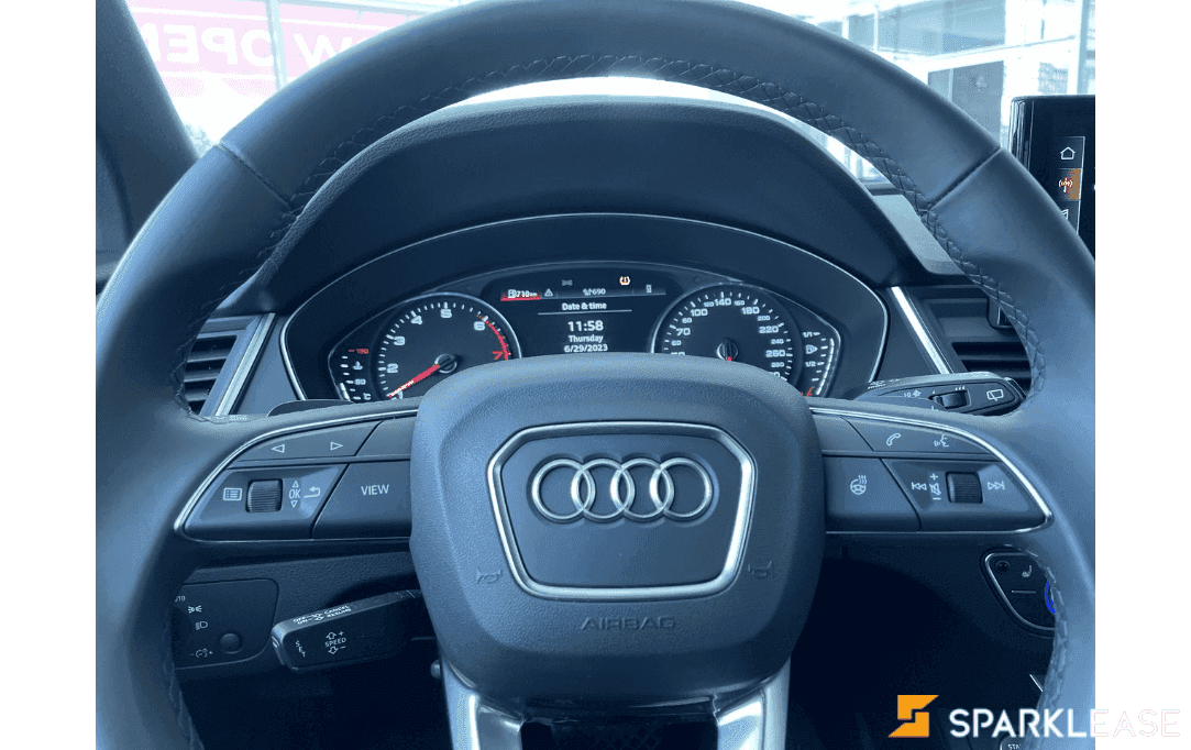 2023 Audi Q5 Komfort 45 TFSI quattro