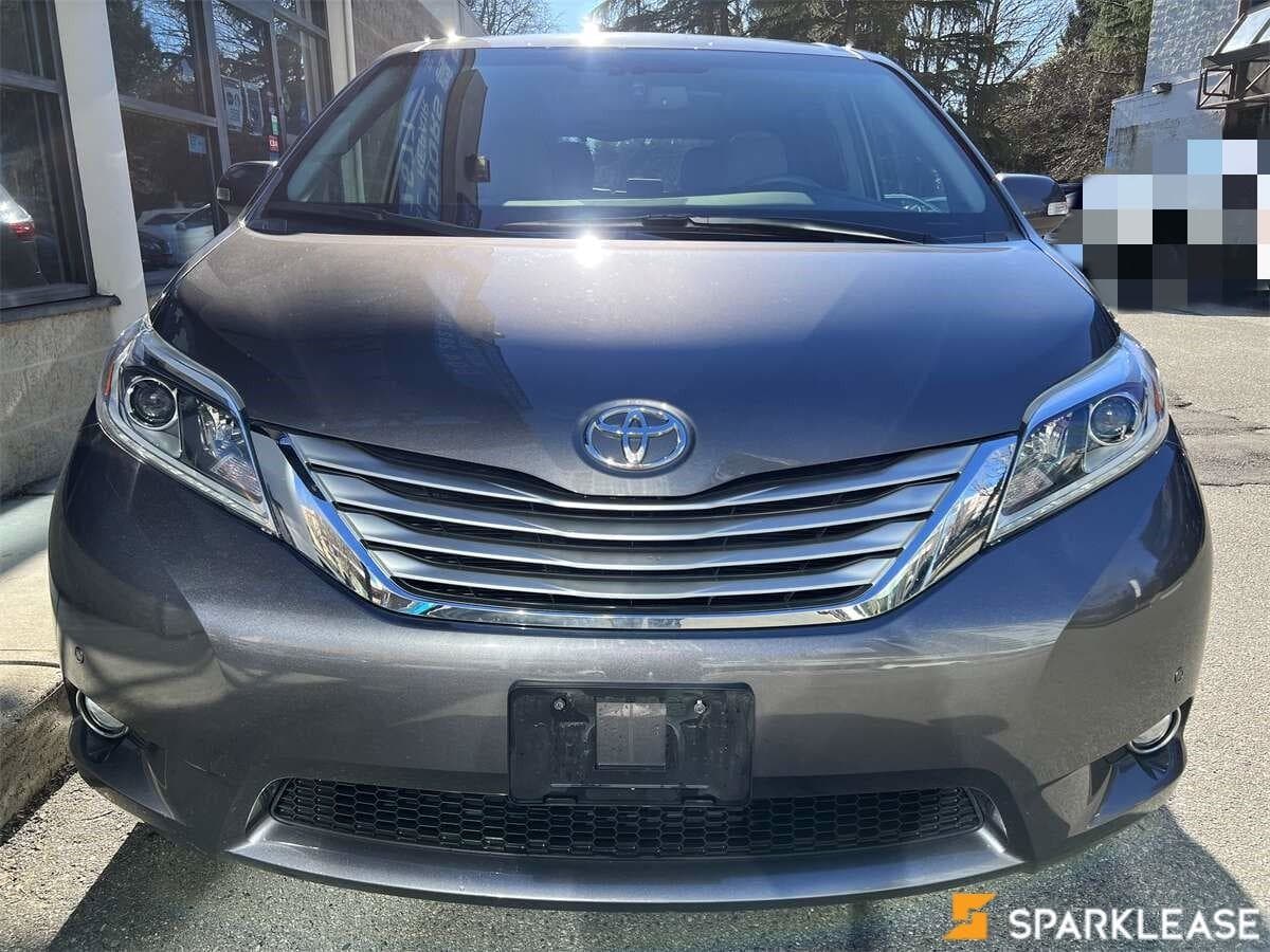 2016 Toyota  Sienna  5dr XLE 7-Pass AWD 