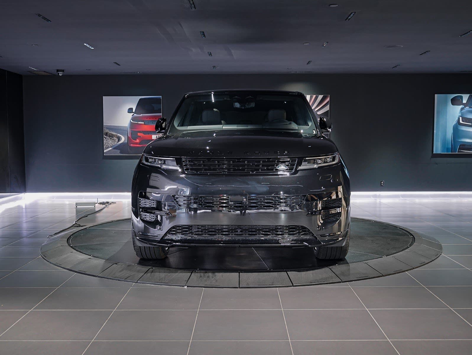 2027 Land Rover Range Rover Sport Dynamic SE