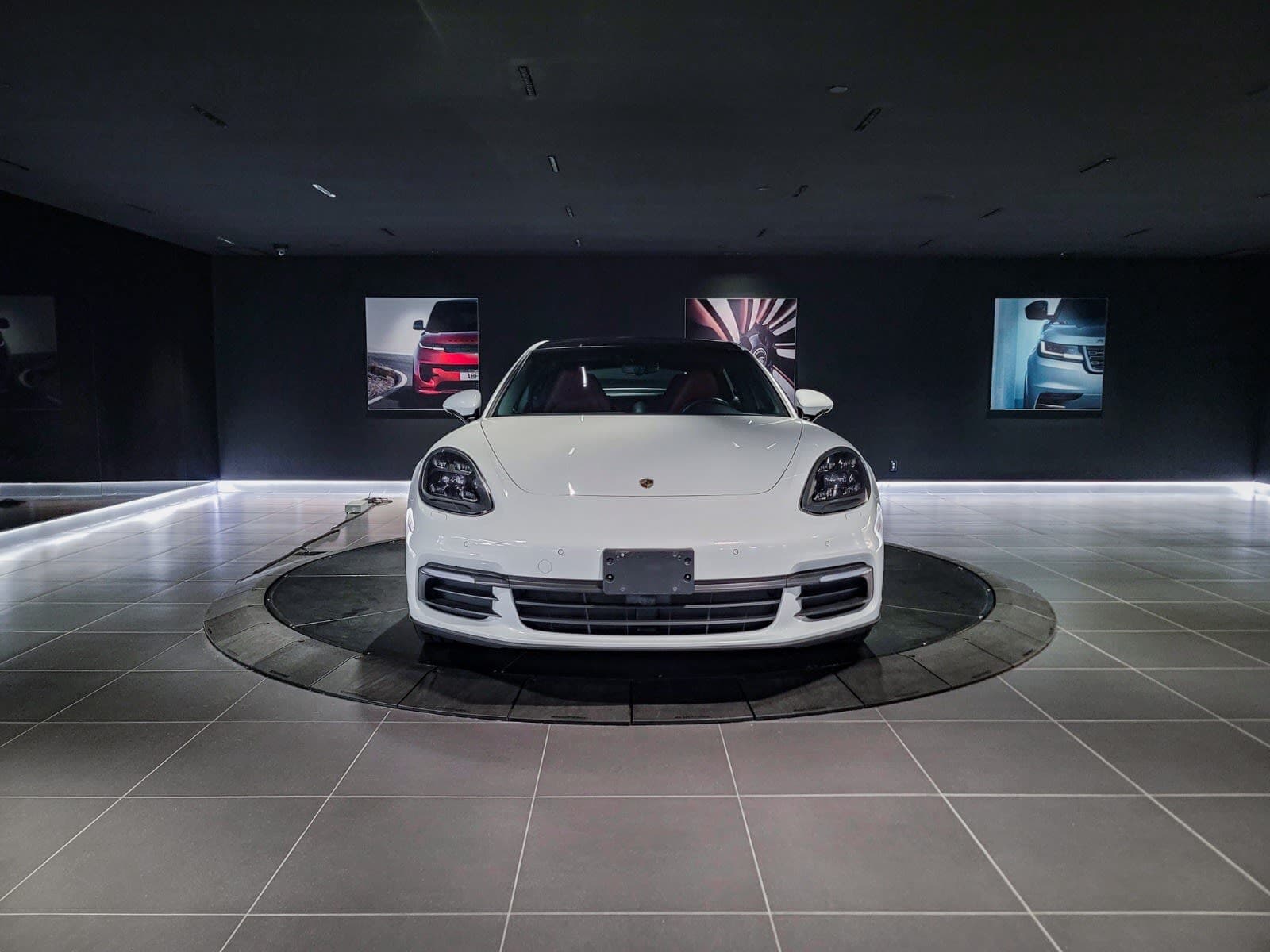 2020 Porsche Panamera 4