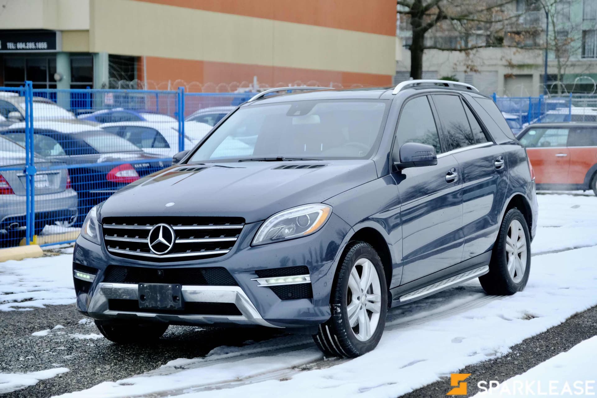 2014 Mercedes-Benz M-Class 4MATIC 4dr ML...