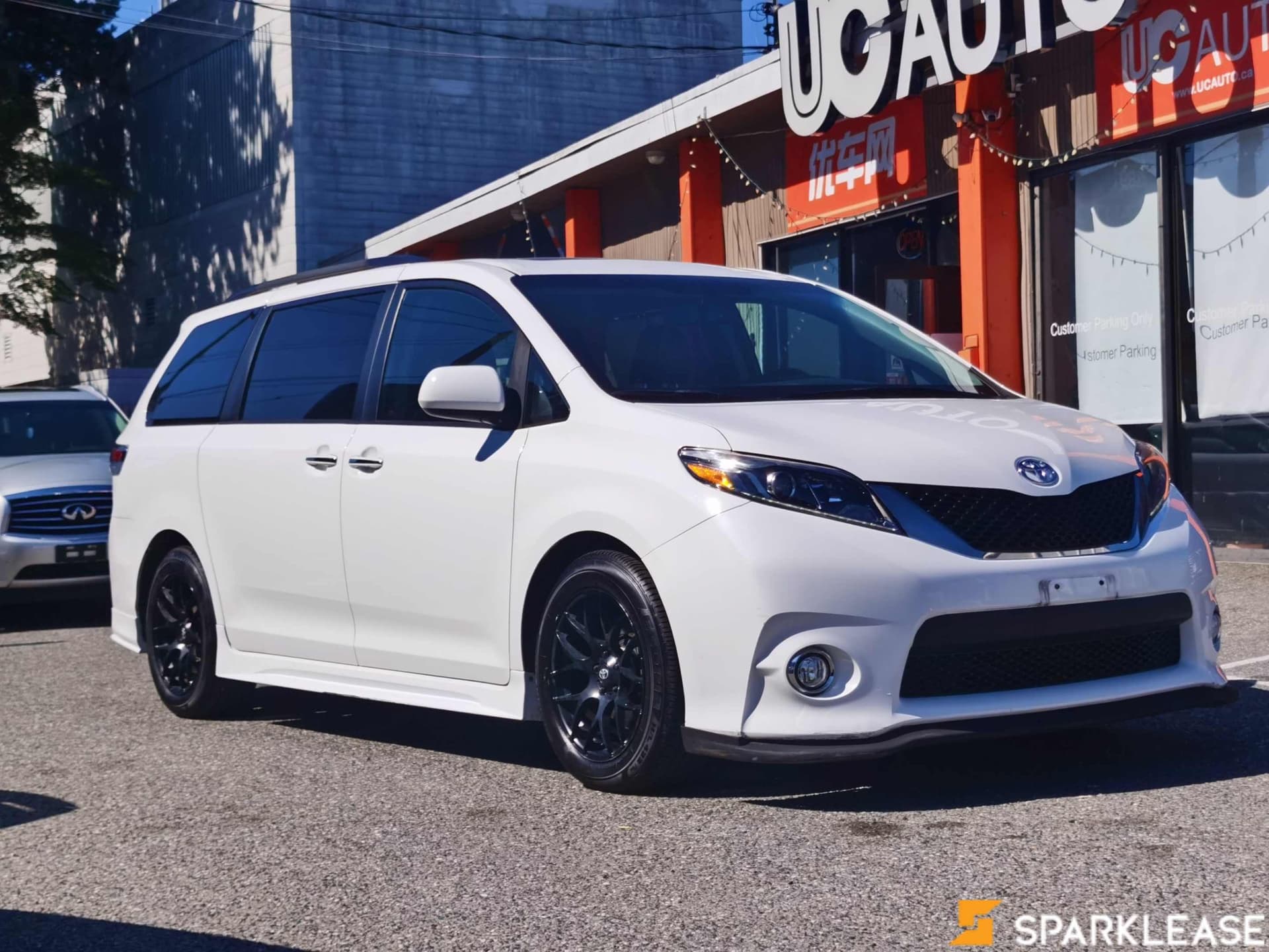 2017 Toyota Sienna 5dr SE 8-Pass FWD