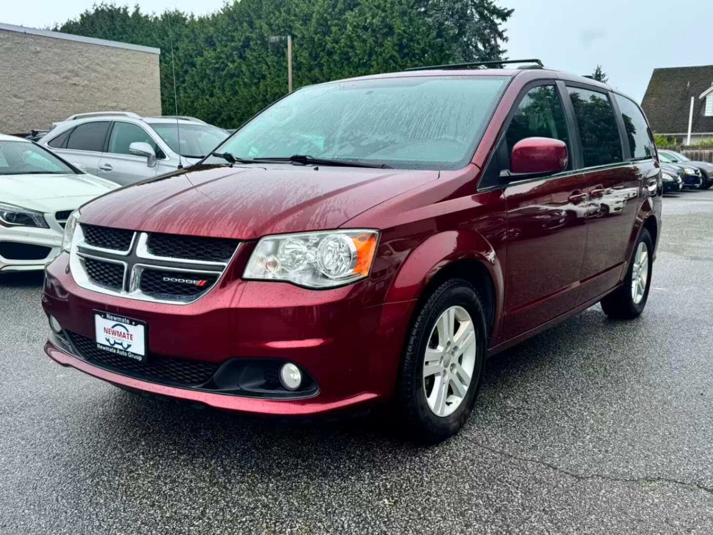 2018 Dodge Grand Caravan Crew Plus. NO ACCIDENTS. FULL SERVICED.