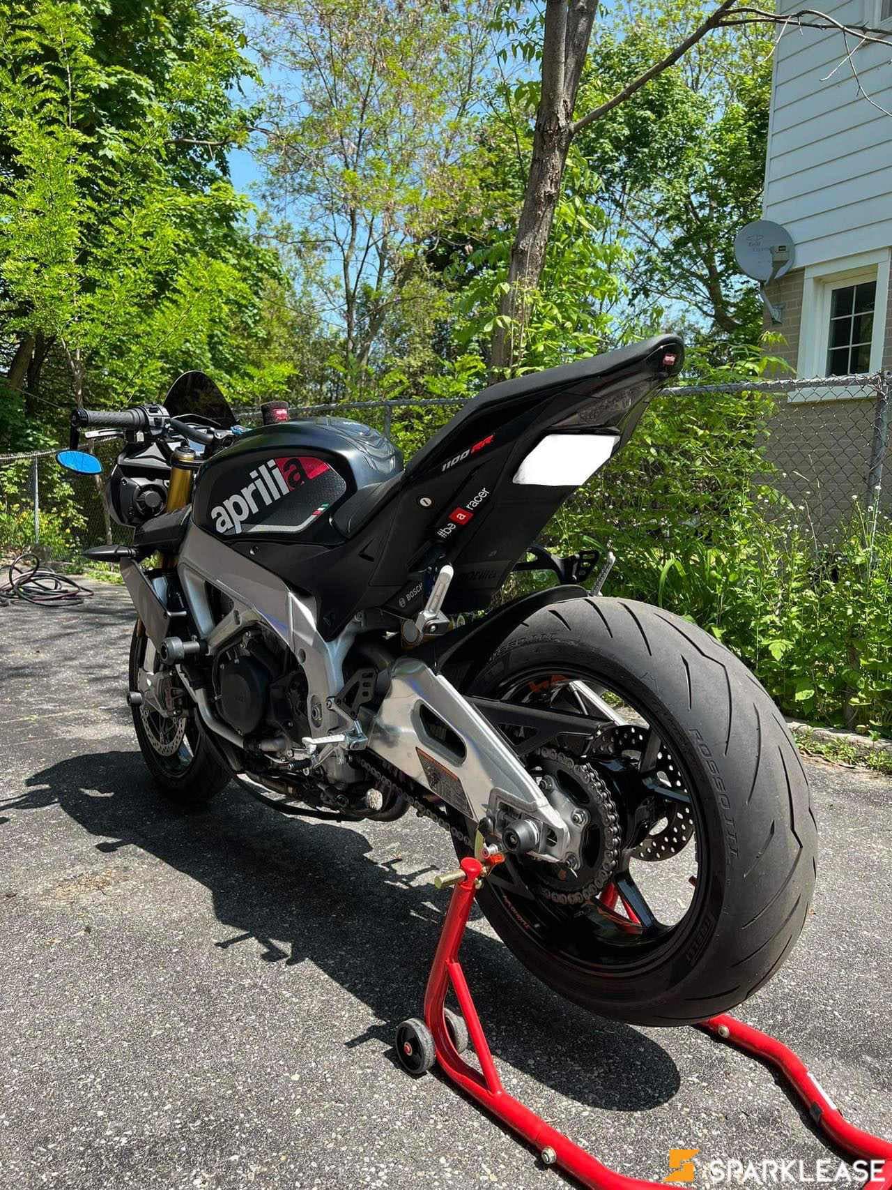 2020 Aprilia Tuono V4 RR