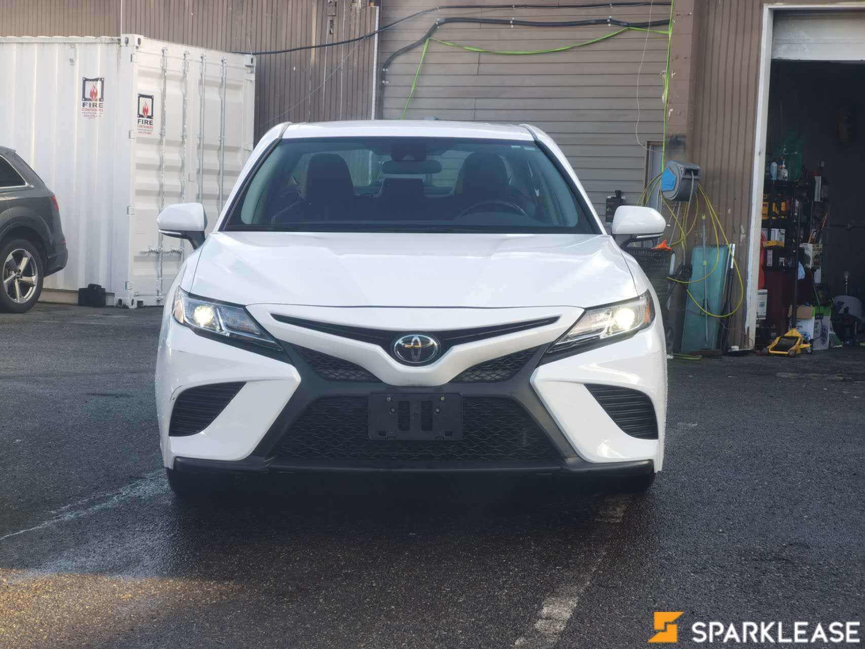 2020 Toyota Camry Hybrid SE Auto