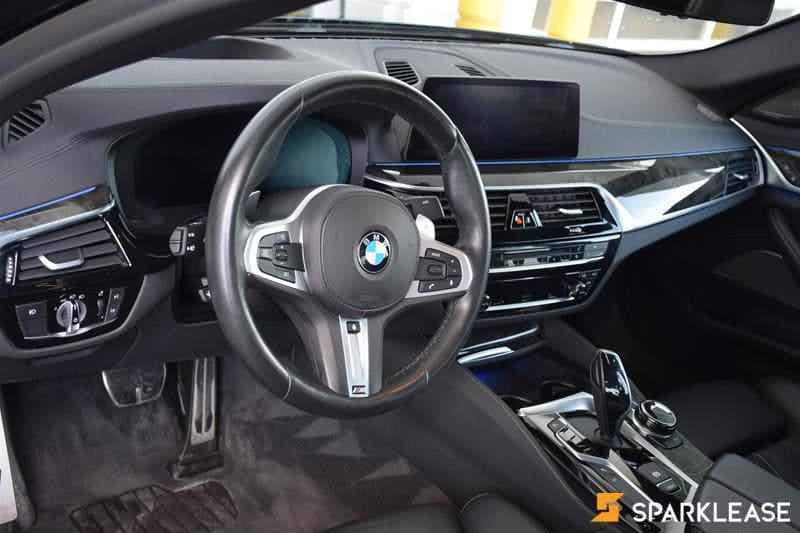 2019 BMW  5 Series  540i xDrive Sedan 