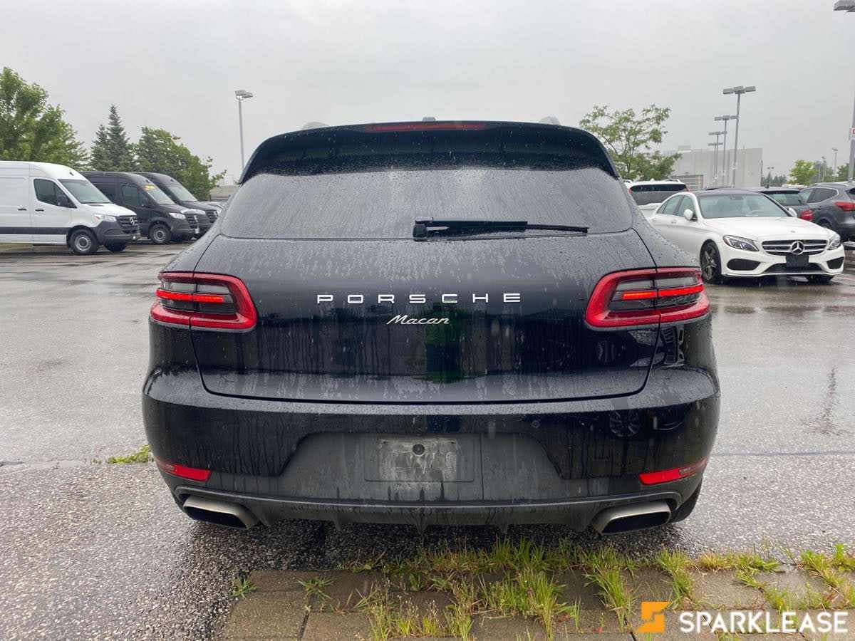2018 Porsche Macan AWD