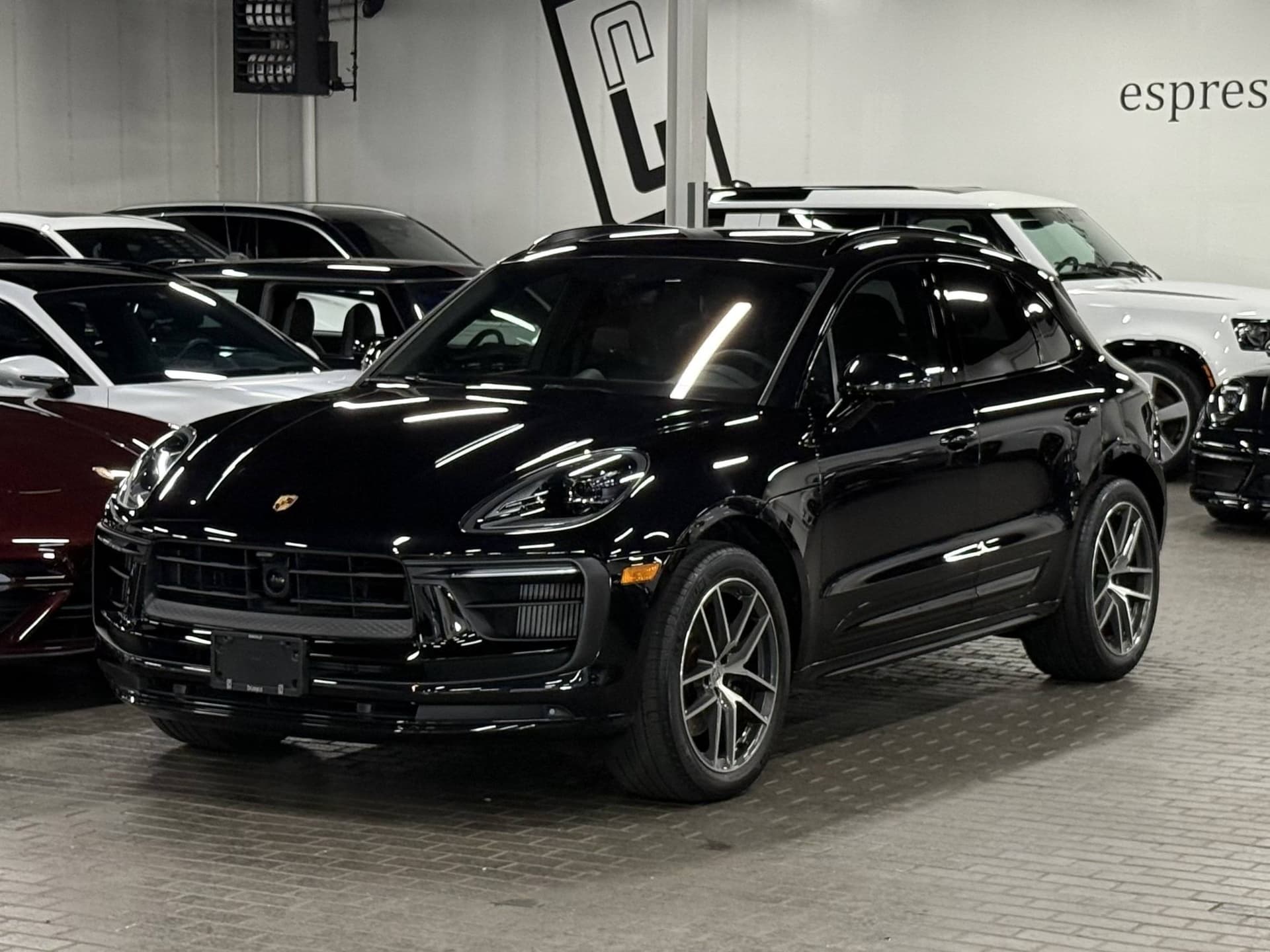 2023 Porsche Macan S AWD