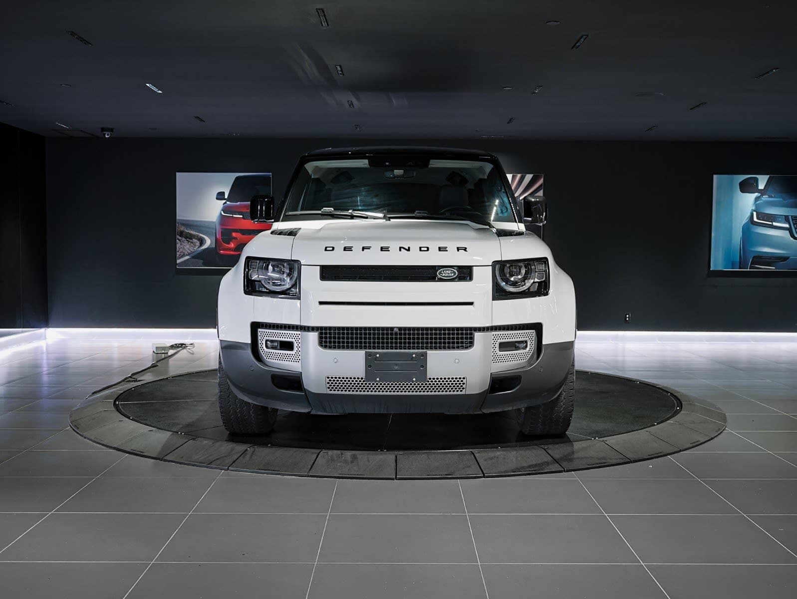 2024 Land Rover Defender S