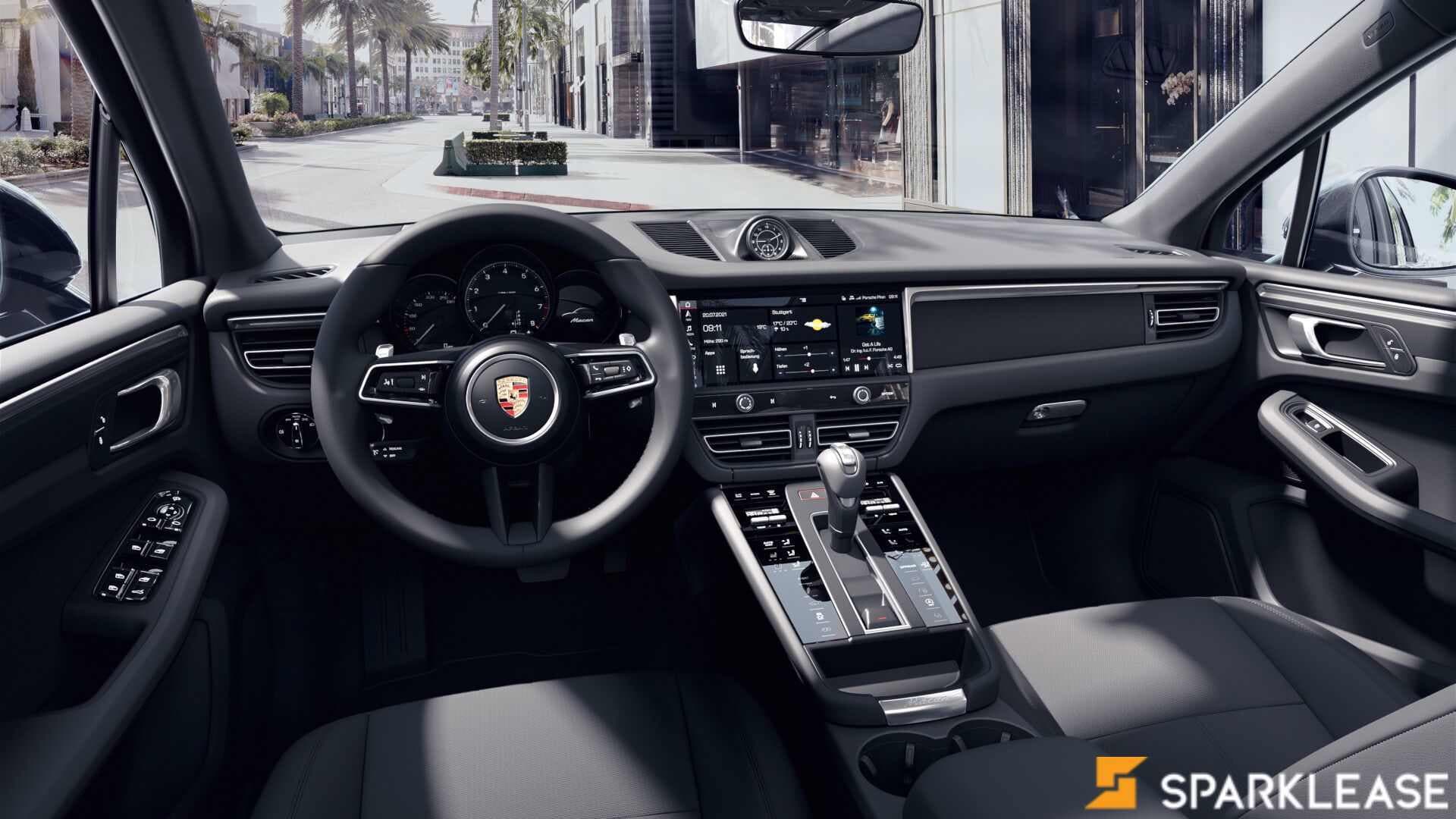 2023 Porsche Macan AWD