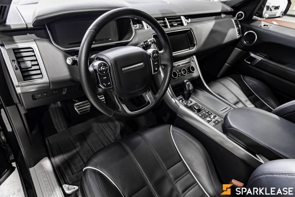 2017 Range Rover Sport SVR