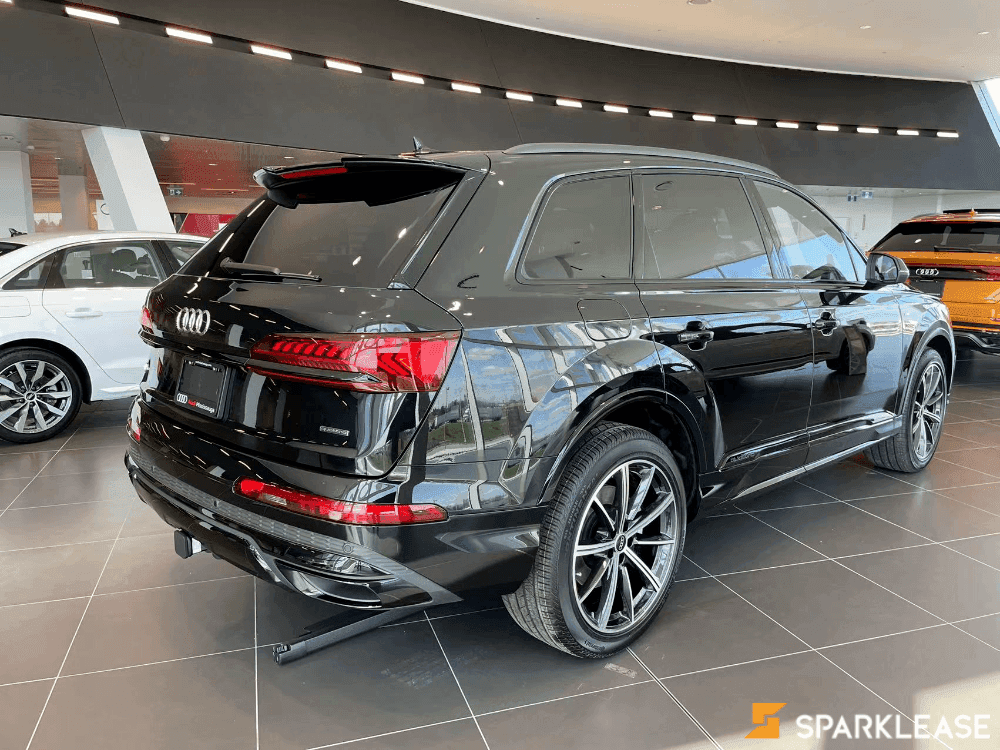 2022 Audi Q7 55 Komfort
