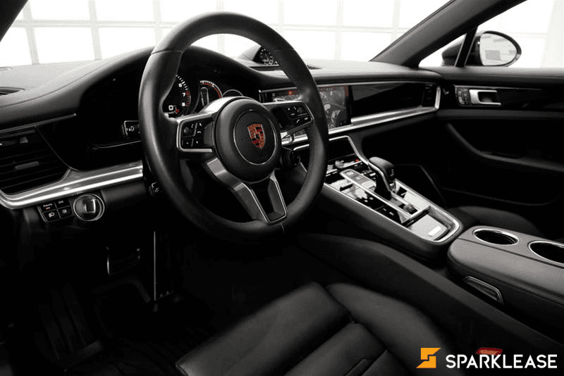 2018 Porsche Panamera 4