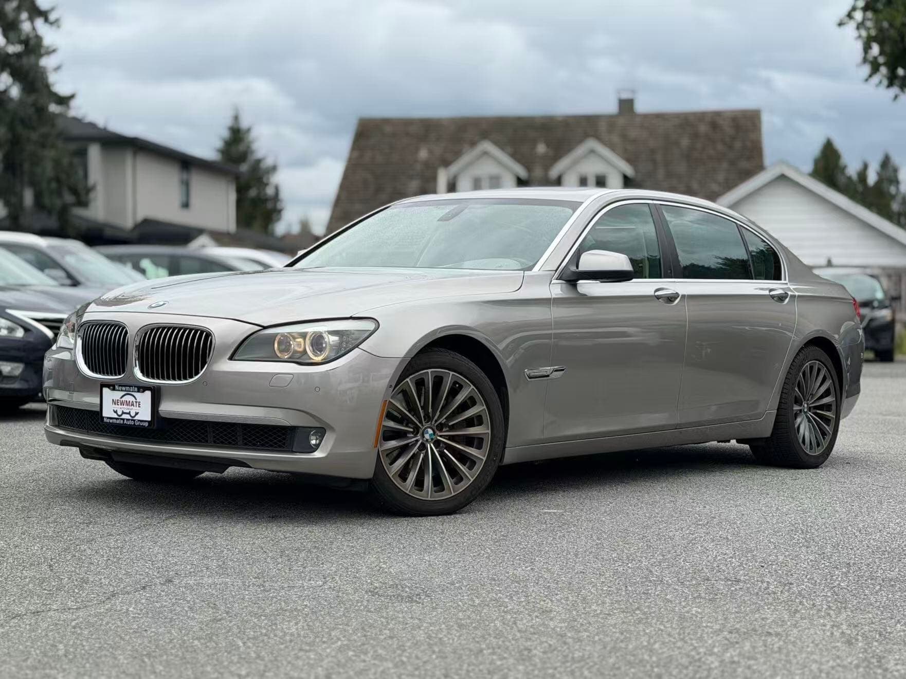 2009 BMW 7-Series 750Li. LOCAL BC VEHICLE. LONG WHEEL BASE TRIM.