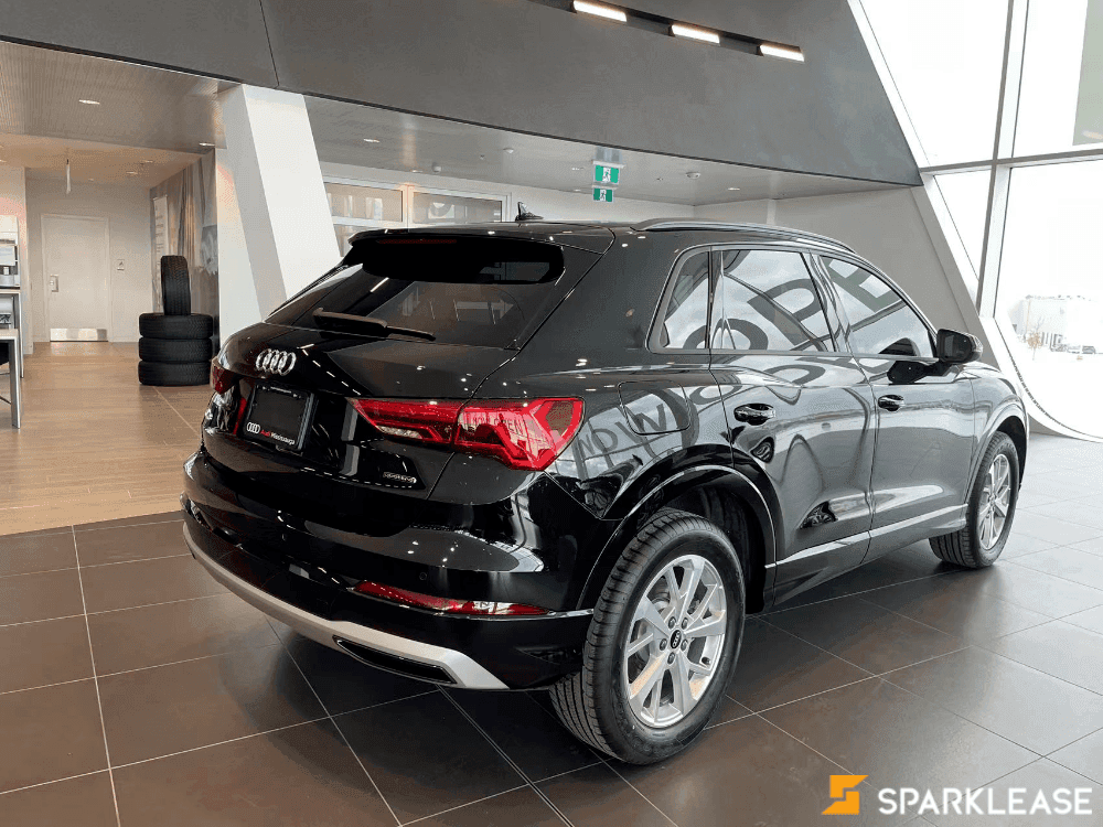 2022 Audi Q3 45 Komfort
