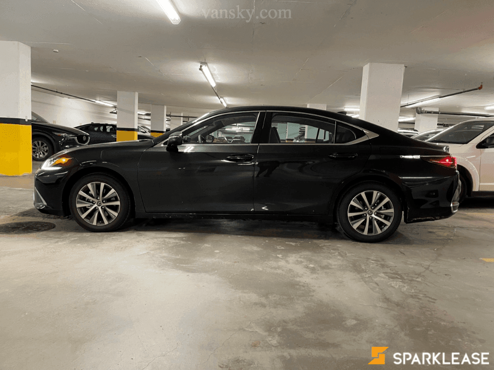 2021 Lexus ES250
