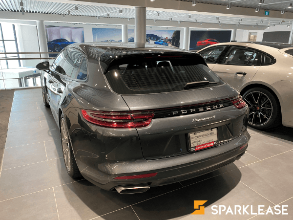 2019 Porsche Panamera 4 Sport Turismo