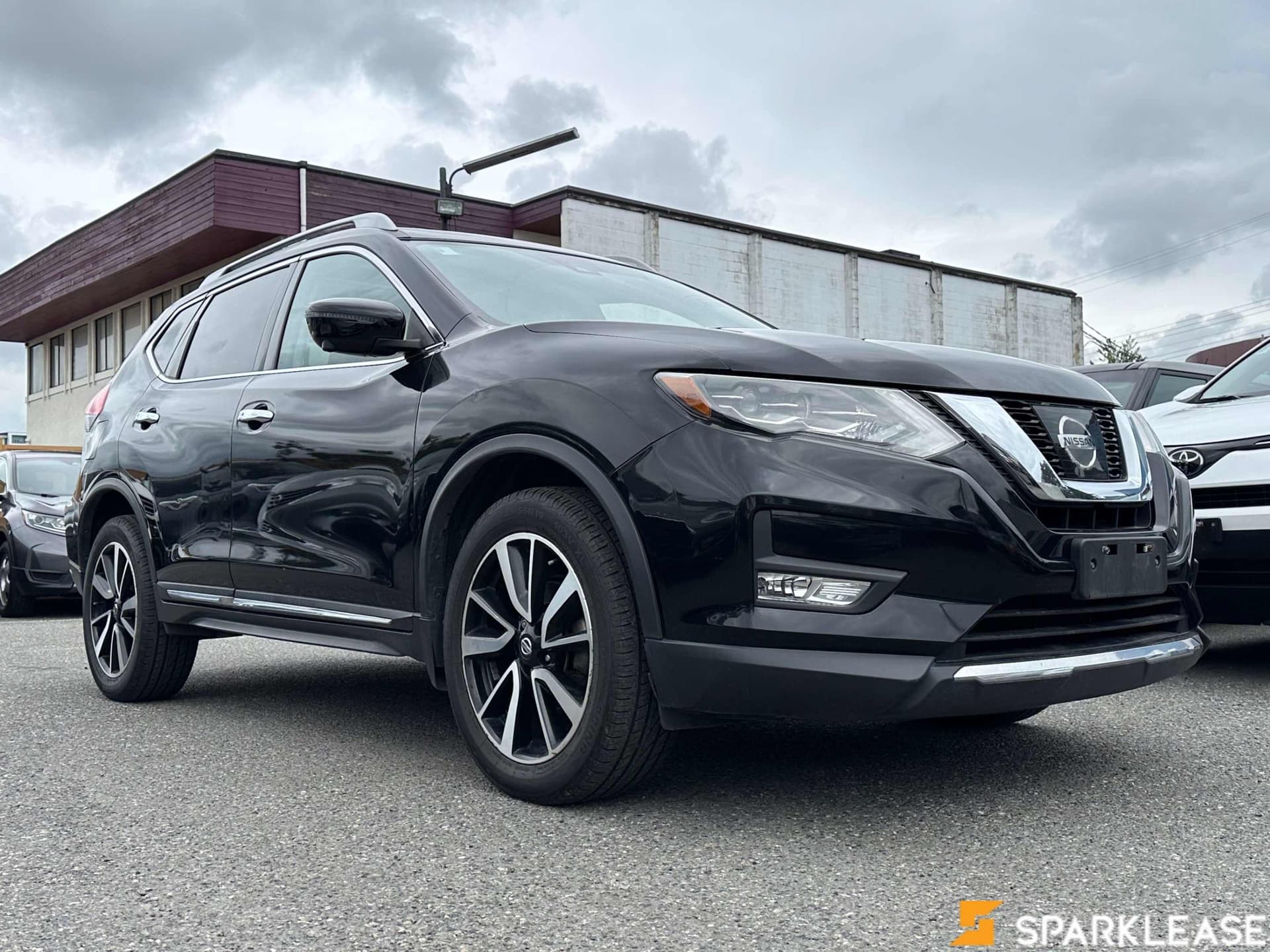 2017 Nissan  Rogue  AWD 4dr SL Platinum 