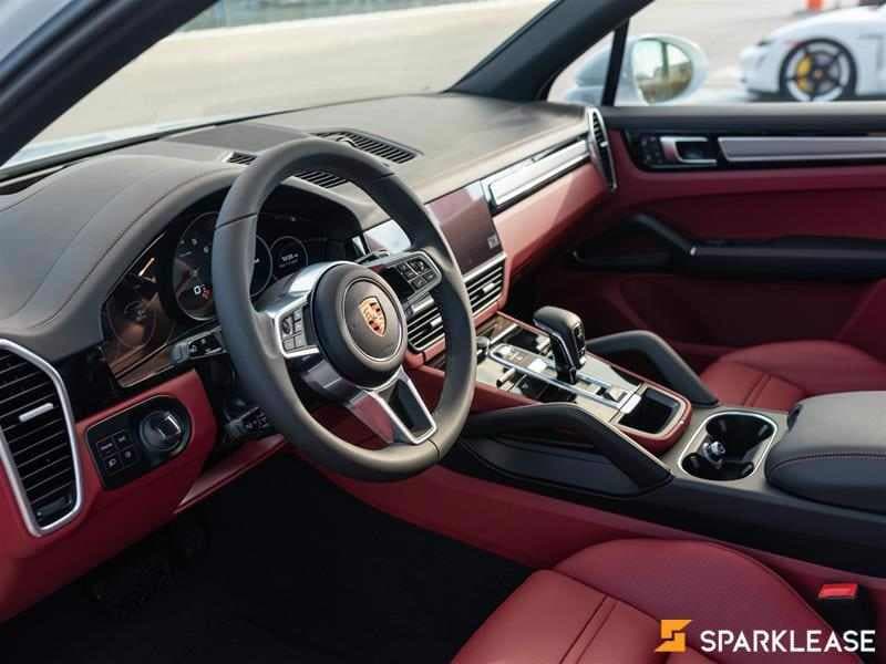 2023 Porsche  Cayenne  AWD 