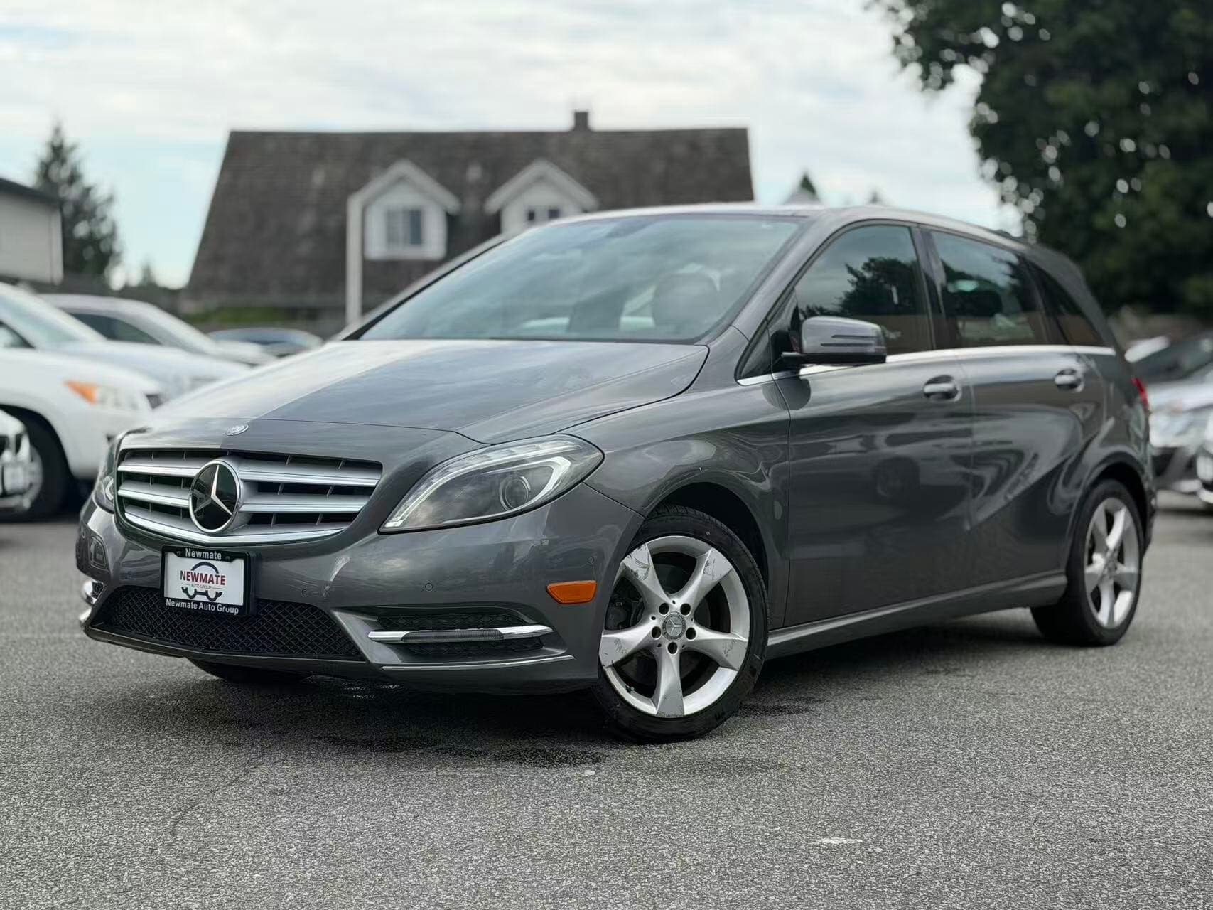 2014 Mercedes-Benz B-Class B 250 Sports Tourer. LOCAL BC VEHICLE. ONE OWNER. SERVICE DONE.