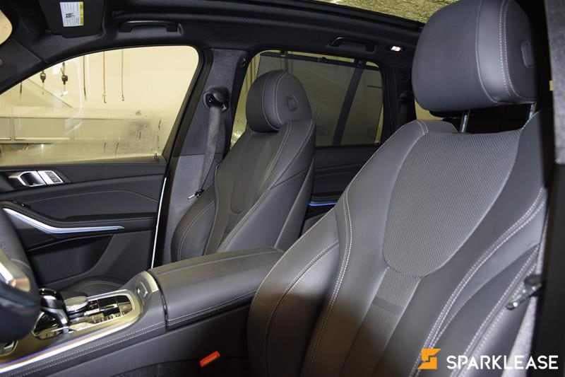 2022 BMW  X5  xDrive40i Sports Activity Vehicle 