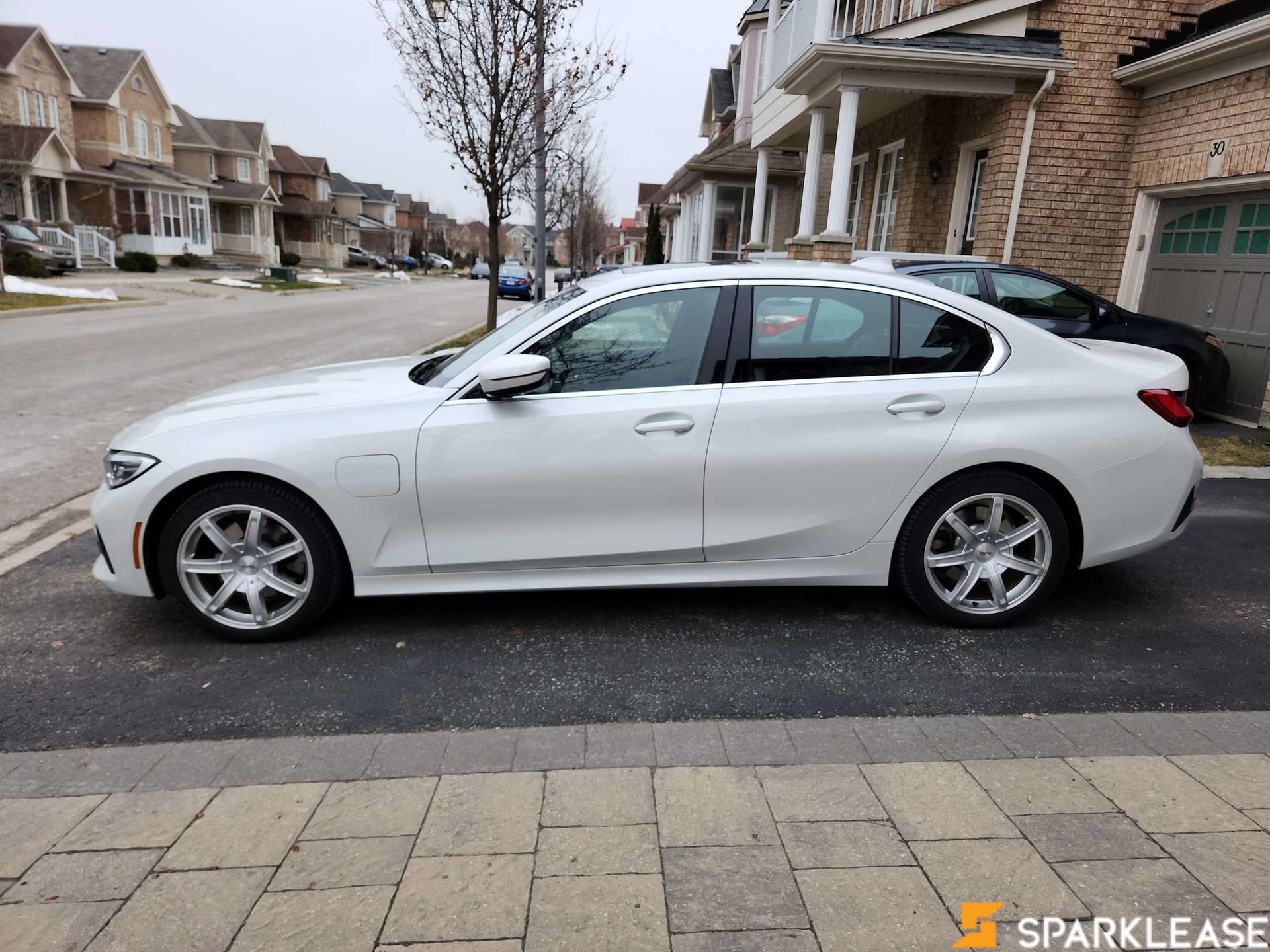 2021 BMW 3 Series 330e xDrive Plug-In Hy...
