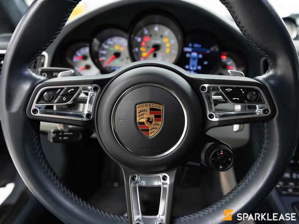 2018 Porsche  911  Carrera 4S Coupe 