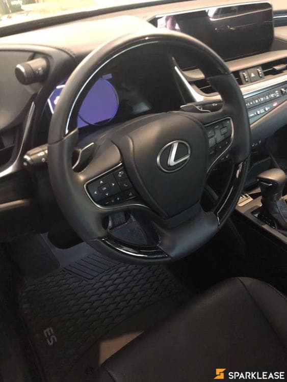 2021 Lexus ES 300h