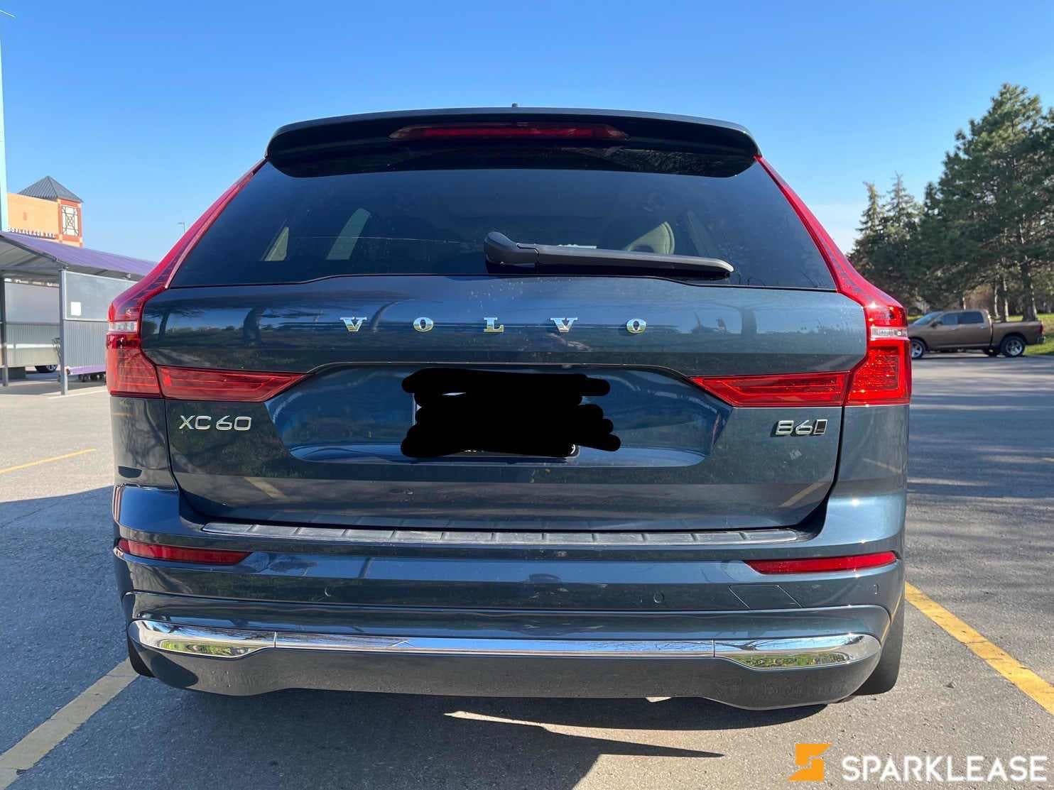 2023 Volvo XC60 B6 AWD Ultimate Bright Theme