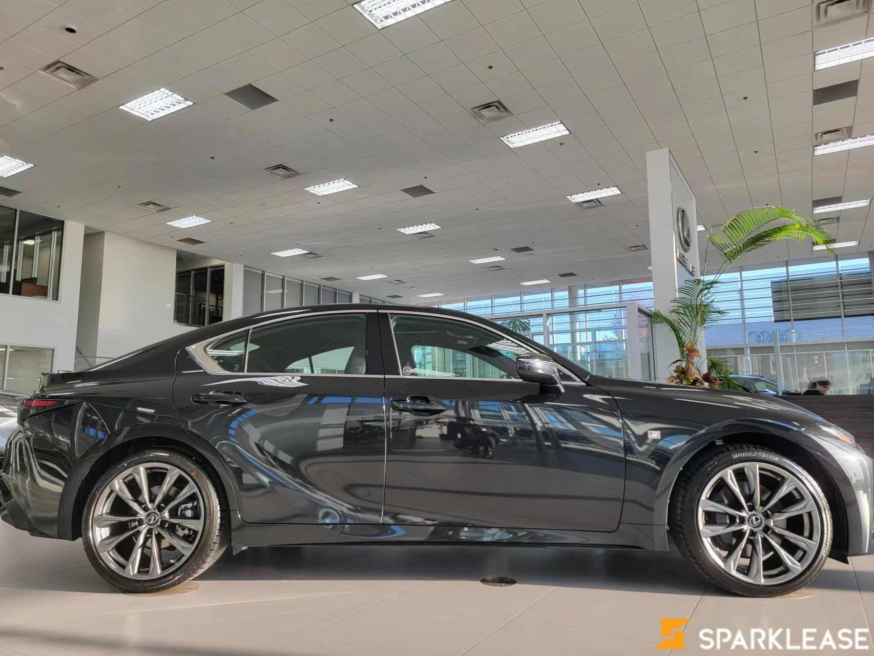 2022 Lexus  IS 300 F-Sport 2 现车