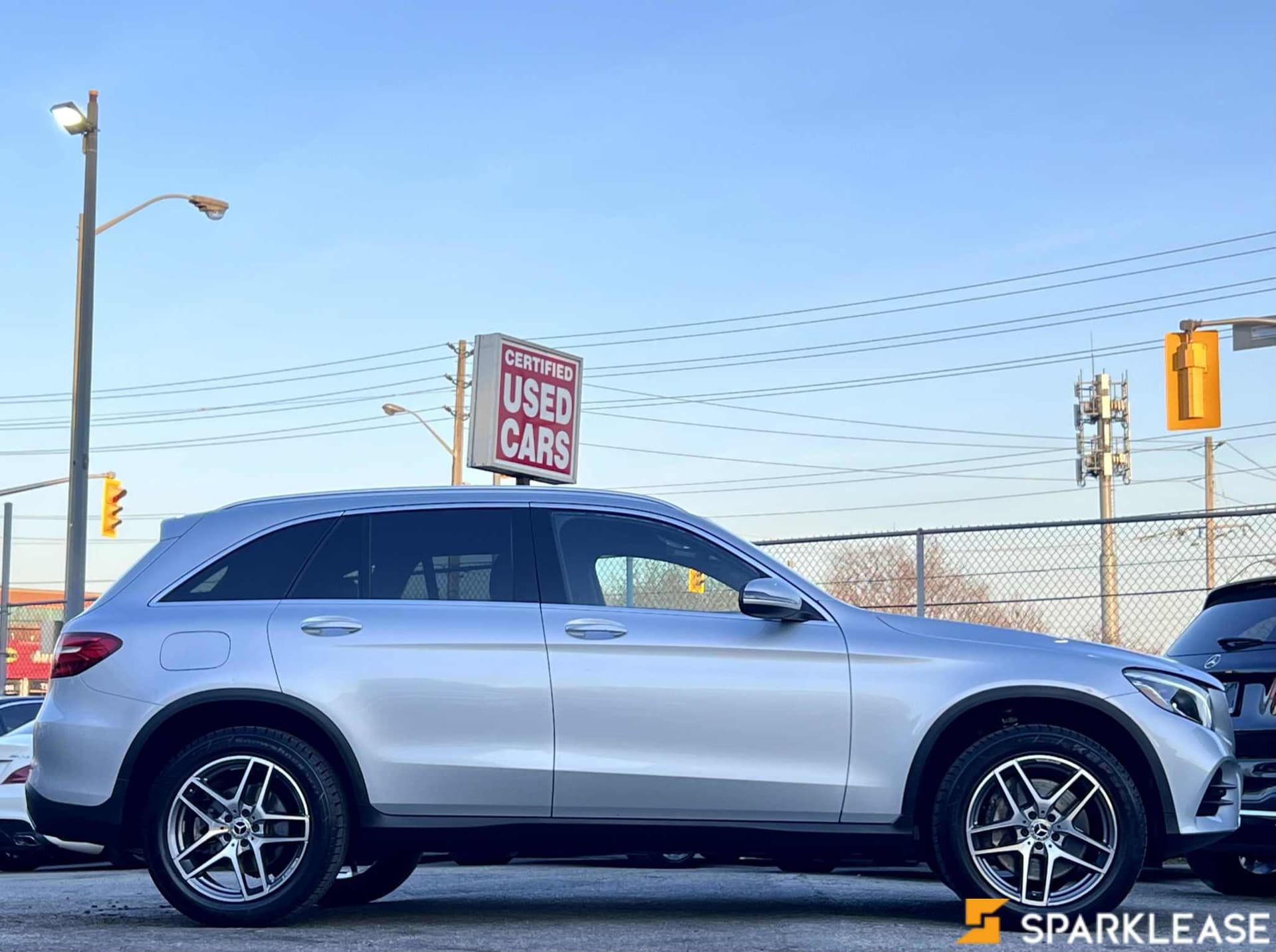 2018 Mercedes-Benz  GLC  GLC 300 4MATIC SUV 