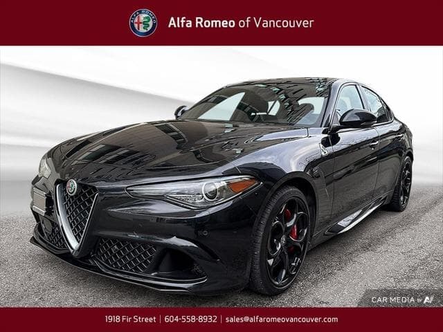 2018 Alfa Romeo  Giulia 