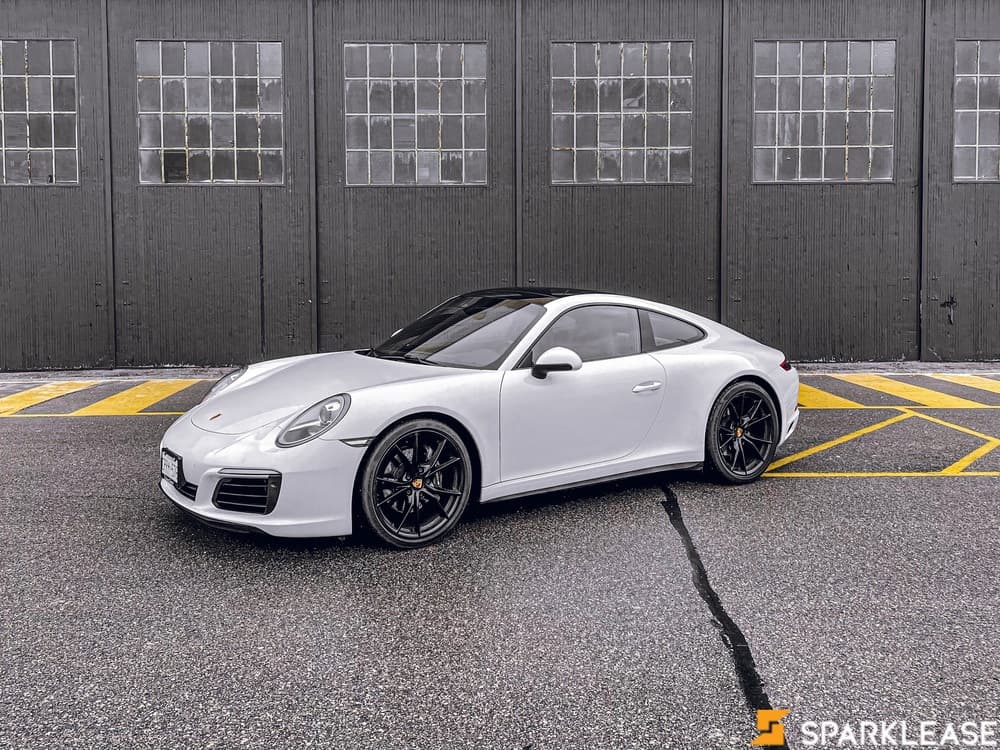 2017 Porsche 911 Carrera 4