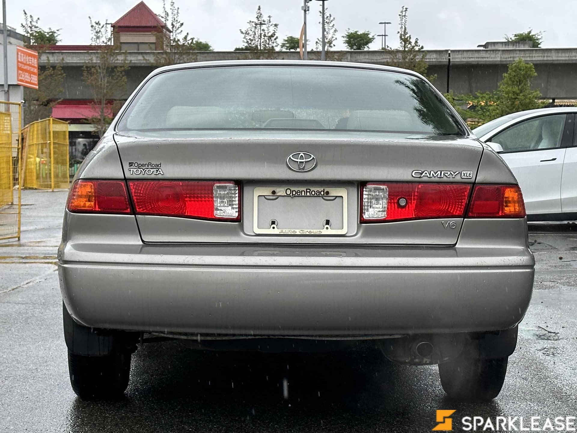 2001 Toyota  Camry  4dr Sdn XLE V6 Auto 