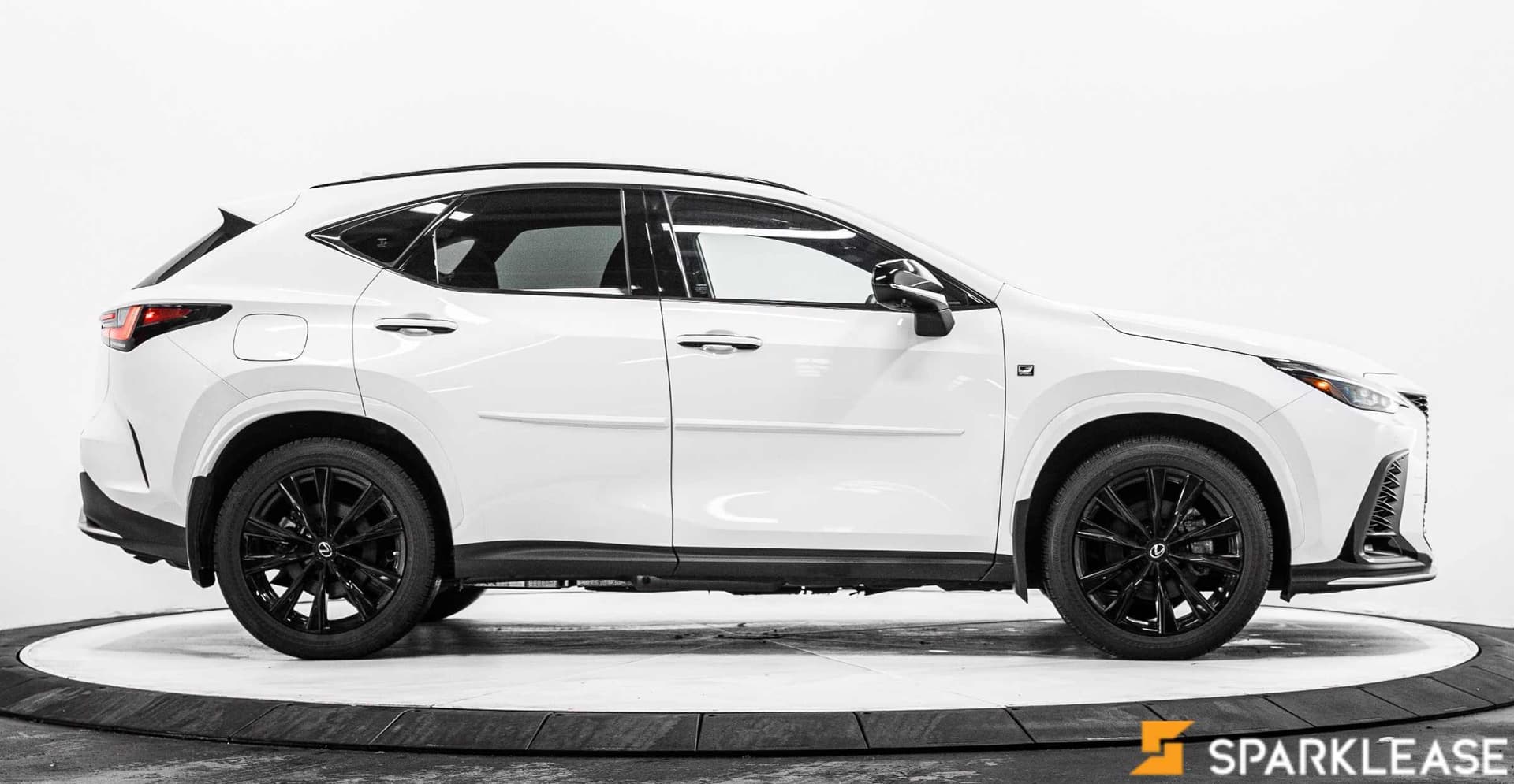2022 Lexus NX NX 450h+ AWD