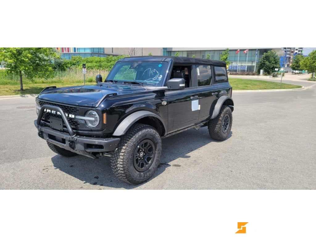 2022 Ford Bronco Badlands Advanced 4x4 