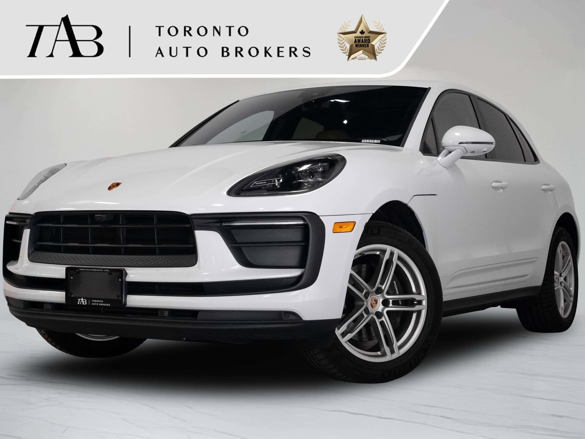 2023 Porsche Macan PREMIUM PLUS   BURMESTER   PANO
