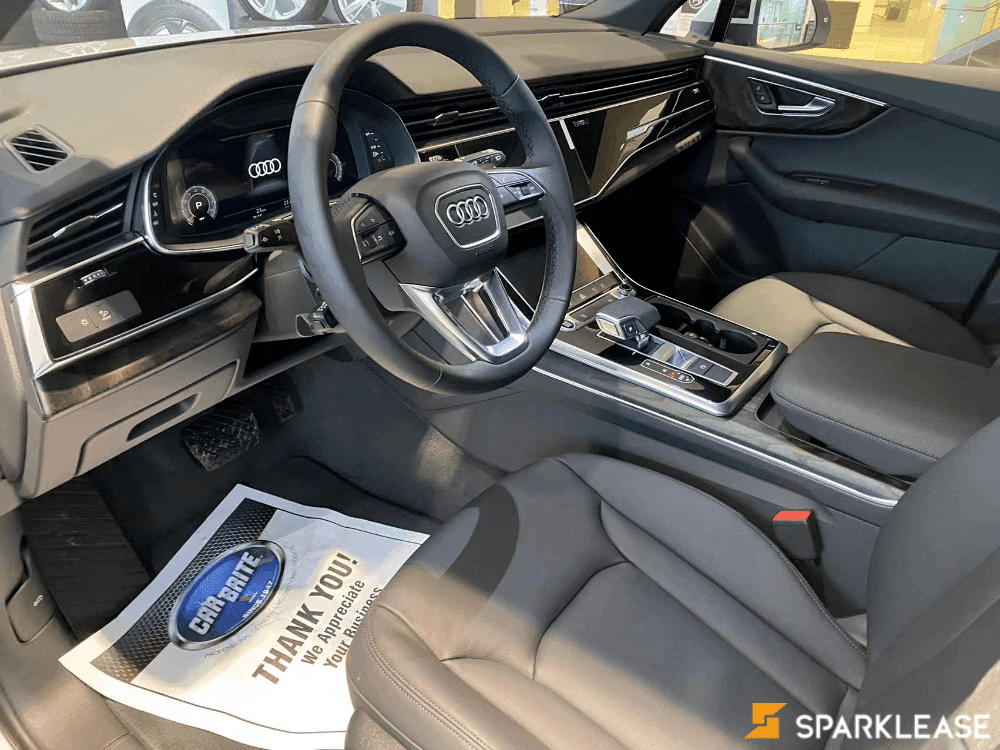 2022 Audi Q7 55 Komfort
