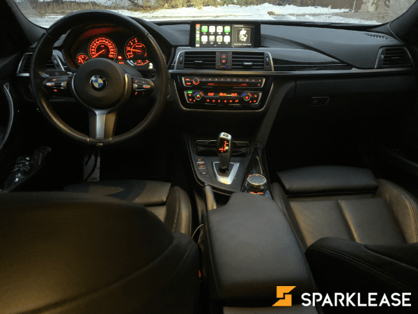 2018 BMW 330i xDRIVE M-Performence